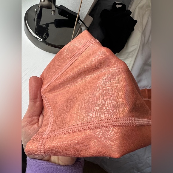 Fabletics Yoga outfit. Mint condition. - Picture 4 of 9